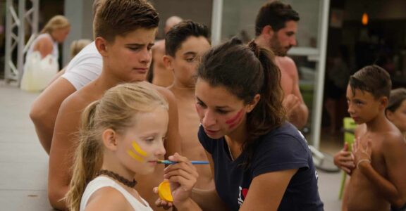 Camping con miniclub para niños